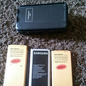 Note 4 batteries and charger
